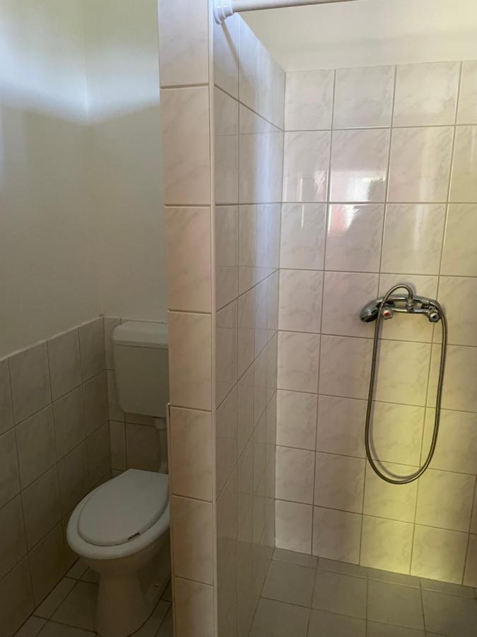 Zsuzsa Apartman Leilighet Poroszló Eksteriør bilde
